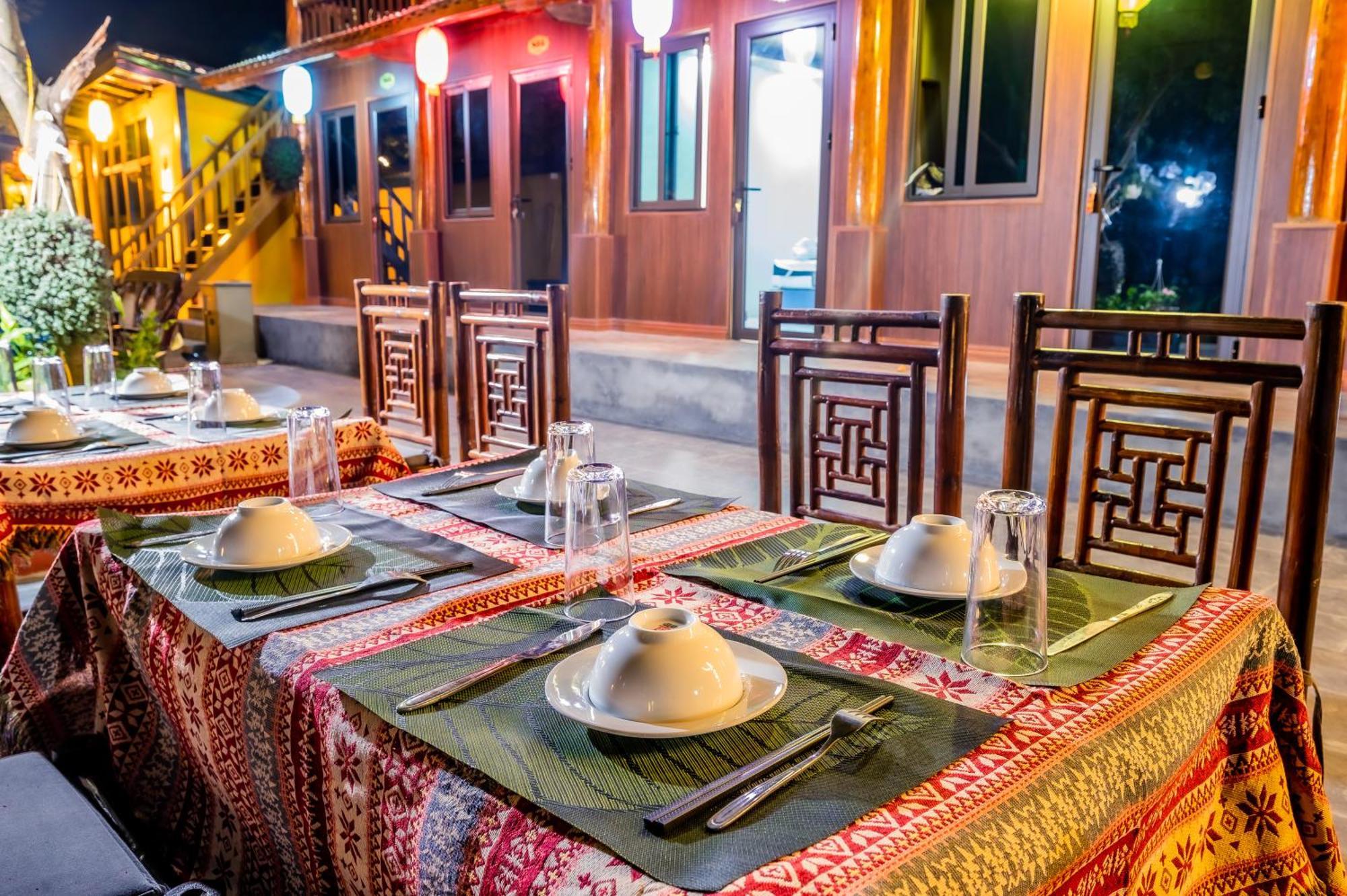 Cat Ba Madame Duyen Hotel Chan Chau Exterior photo