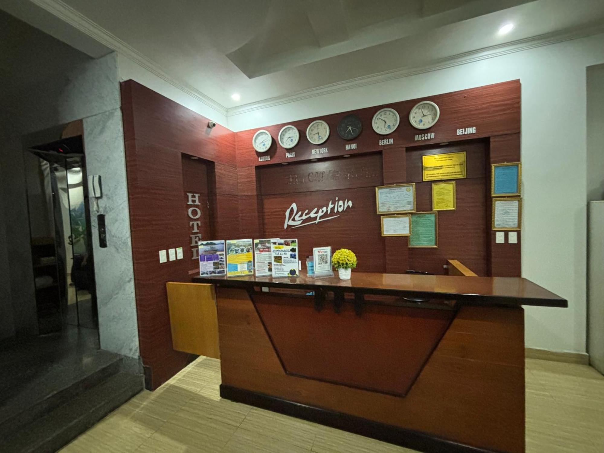 Cat Ba Madame Duyen Hotel Chan Chau Exterior photo